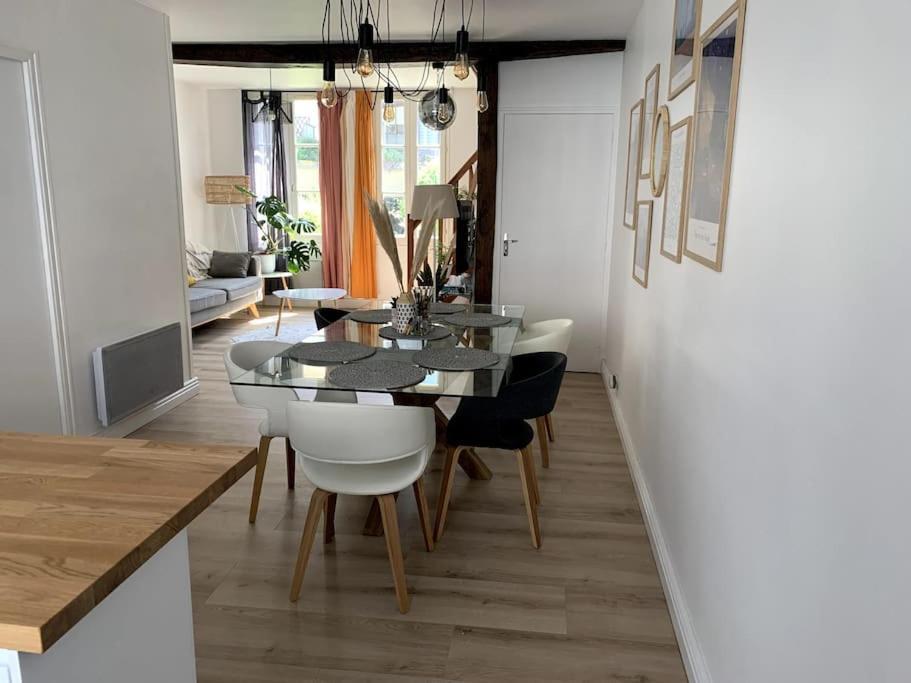 אוקזר Superbe Duplex Centre-Ville Avec Parking Gratuit מראה חיצוני תמונה
